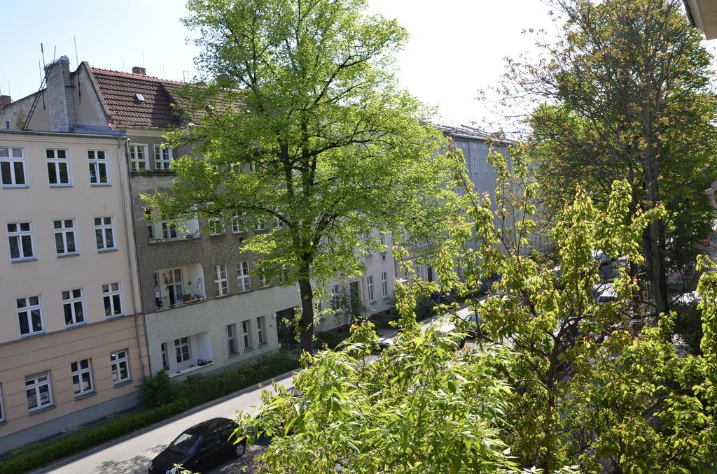 Hotel Albertin Berlin Bagian luar foto