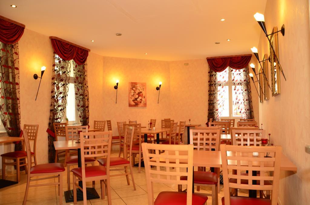 Hotel Albertin Berlin Bagian luar foto